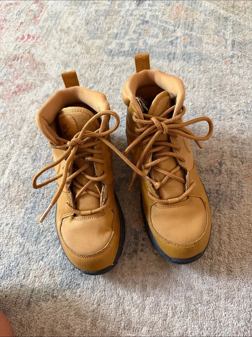 Nike Kids Tan Hiking Boots - Sturdy Lace-Up Outdoor Shoes
